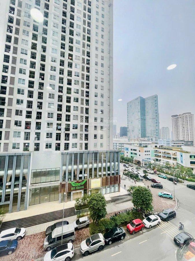 Bán ch cc nam trung yên  nguyễn chánh  58 m giá 5.4 tỷ. full đồ mới koong . hường 0902 120 ***.