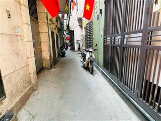 Bán nhà dân xây phố trương định 35 m², 5 tầng. 2 mặt thoáng. giá 7.65 tỷ. hường 0902 120 ***