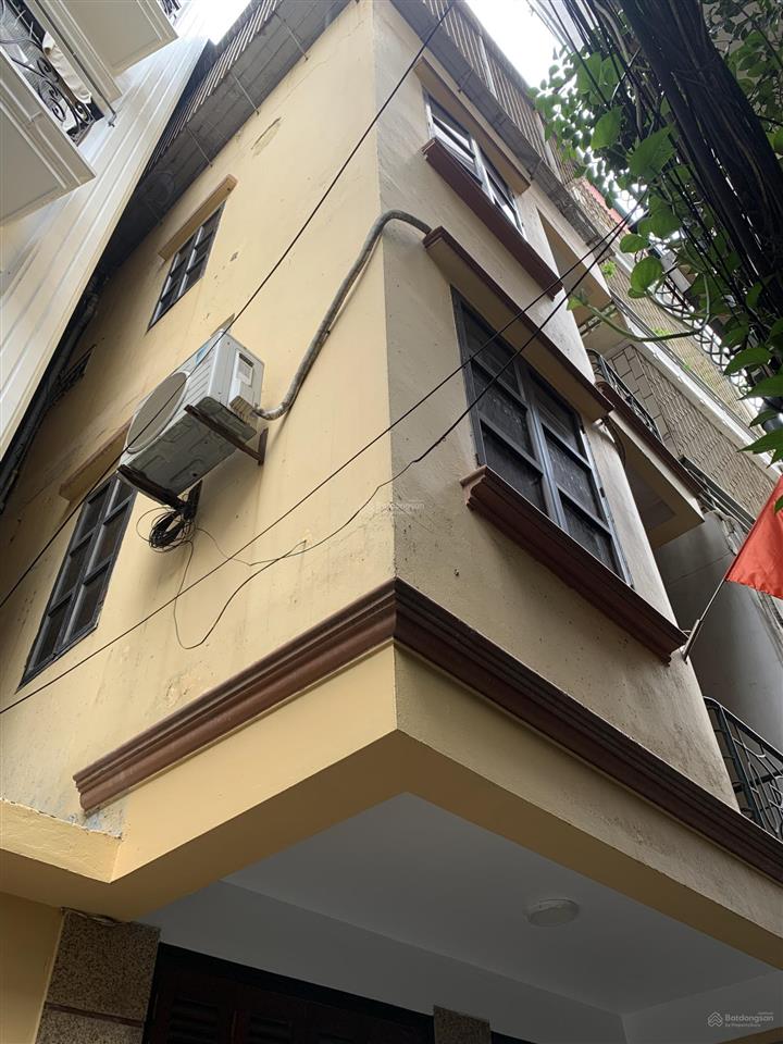 Bán nhà căn góc phố kim ngưu ngõ rộng thông thoáng  38 m 5 tầng . giá 10.2 tỷ. hường 0902 120 ***.