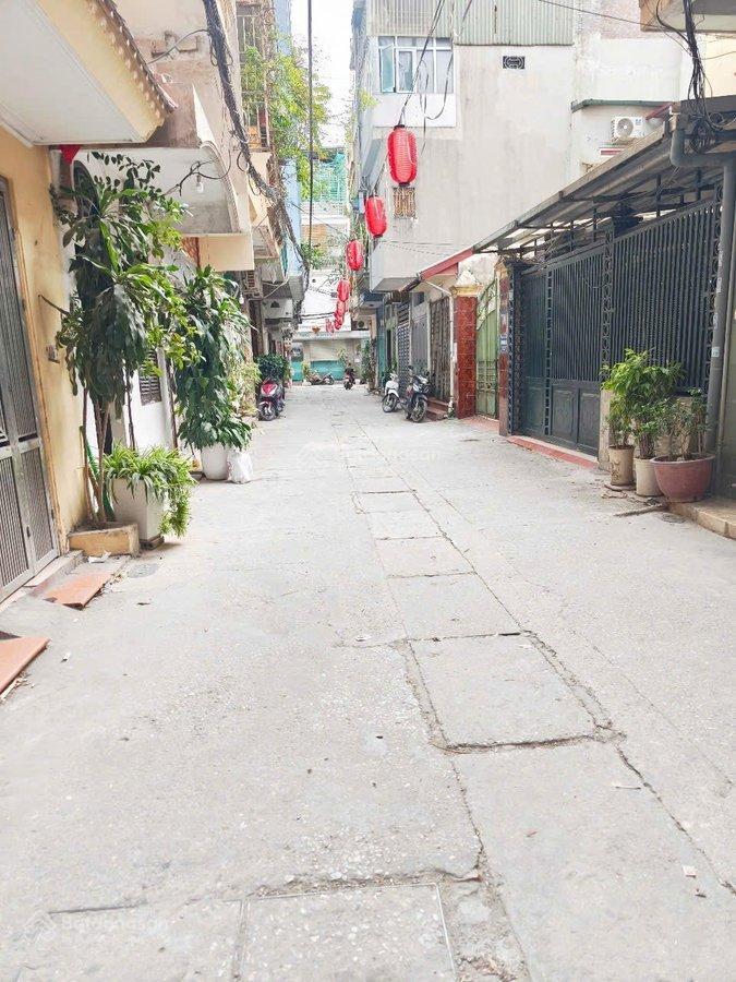 Bán nhà riêng ngõ hoà bình. minh khai 42 m  4t, ngõ to rộng thoáng, gần phố. 0902 120 *** hường