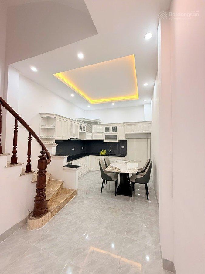 Bán nhà phố lê trọng tấn, tt thanh xuân 36 m, 5t. gần phố. giá 9.7 tỷ.  0902 120 *** hường