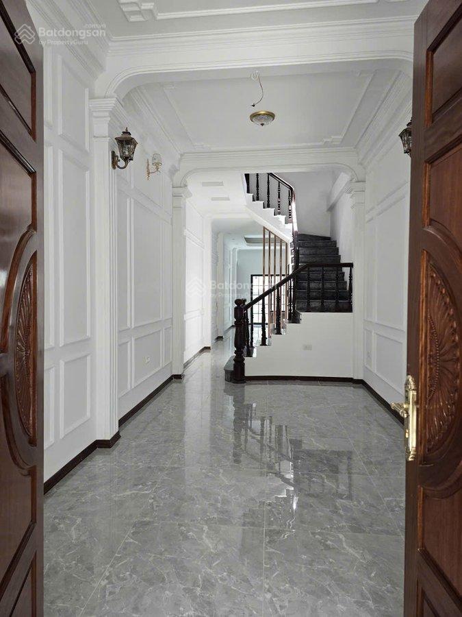 Bán nhà vương thừa vũ, ngõ ô tô tránh, 2 thoáng, phân lô 86m5t. giá 20.3 tỷ. hường 0902 120 ***