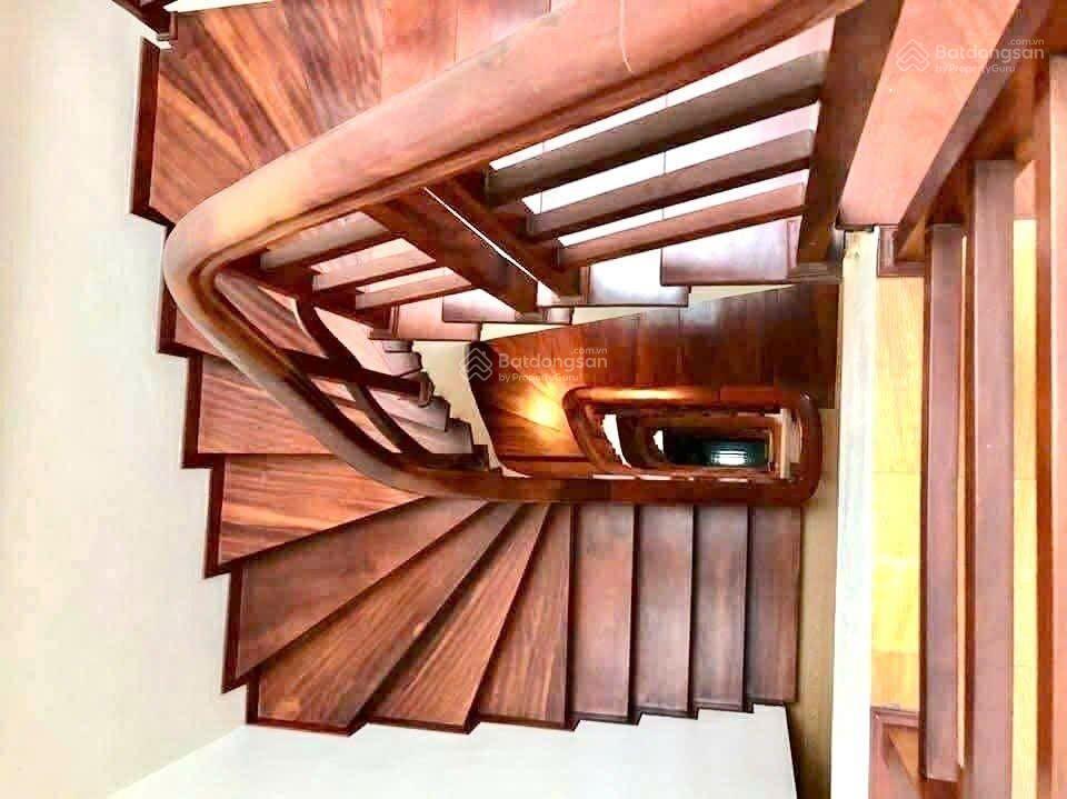 Bán nhà khương thượng 43m x 5t. giá 11.5 tỷ. gần phố, ngõ thông.  hường 0902 120 ***
