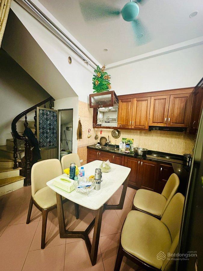 Bán nhà hoàng văn thái 53 m2  3 t. giá 12.5 tỷ. gần ô tô, ngõ thông bàn cờ.  0902 120 *** hường