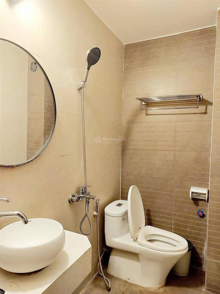 Bán nhà nguyễn lương bằng 50 m  4 tầng  giá 12,5 tỷ. gần phố.  0902 120 ***. hường. tiện ích đủ
