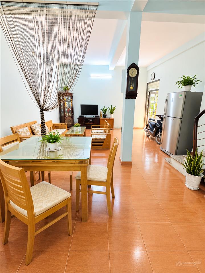 Bán nhà đẹp tại trường chinh, 11 tỷ, 50m2, 4pn, 4wc, pháp lý đầy đủ  0902 120 *** hường