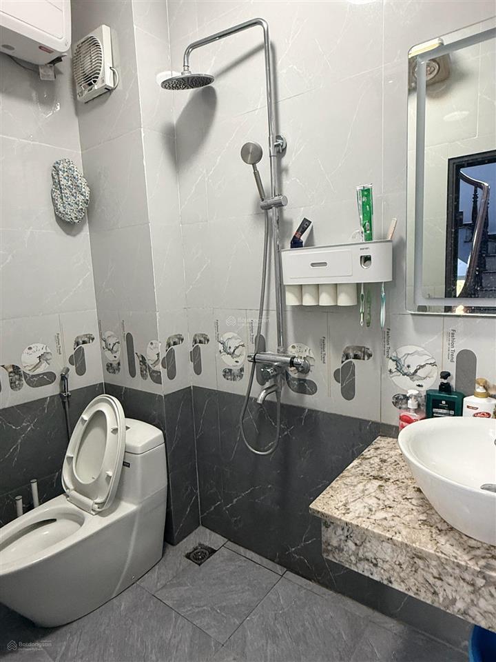 Bán nhà 50m2 x4 tầng. giá 14.5 tỷ phố vương thừa vũ tx  ô tô ngủ trong nhà   0902 120 *** hường