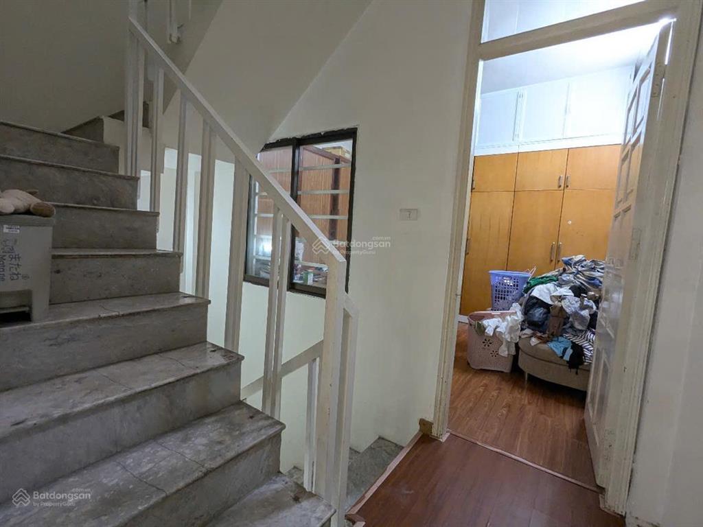 Bán nr 4pn 5wc, 50m2 tại lê trọng tấn, 13,5 tỷ. ô tô lùi cửa. gần phố  0902 120 *** hường