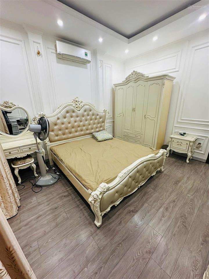 Bán gấp nr 48 m2 x 5t  tại lê trọng tấn, 13,9 tỷ ô tô đỗ cửa  ngõ thông thoáng  0902 120 *** hường