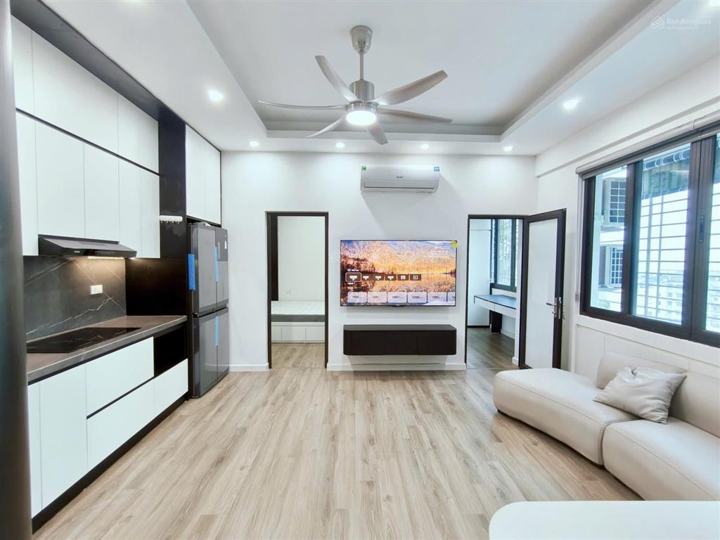 Bán căn hộ chung cư tầng trung phố trần đăng ninh cầu giấy 55m2 giá 3.6 tỷ.  0902 120 *** hường