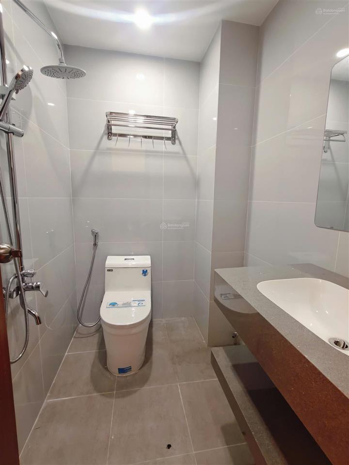 Bán ch lô góc nam trung yên, nguyễn quốc trị 62 m giá 4.2 .oto đỗ chân cầu thang. hường 0902 120 ***