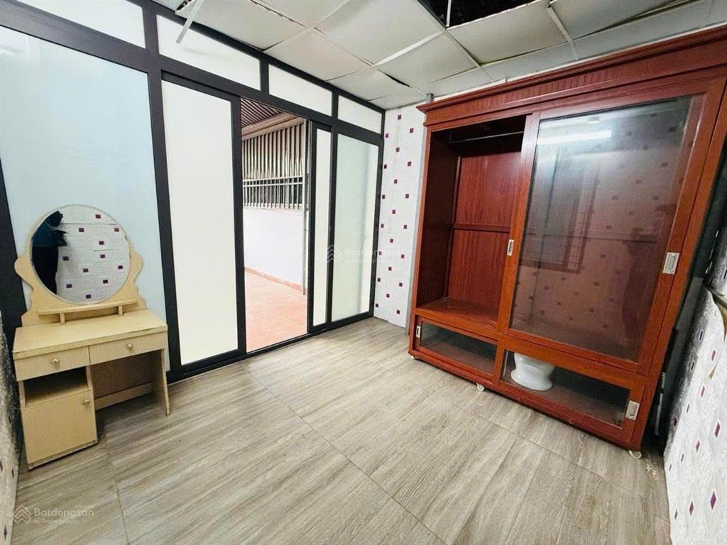 Bán nhà hồ đắc di 40m x 6 tầng mặt tiền khủng 5,5m giá 12,6 tỷ gần phố   0902 120 *** hường