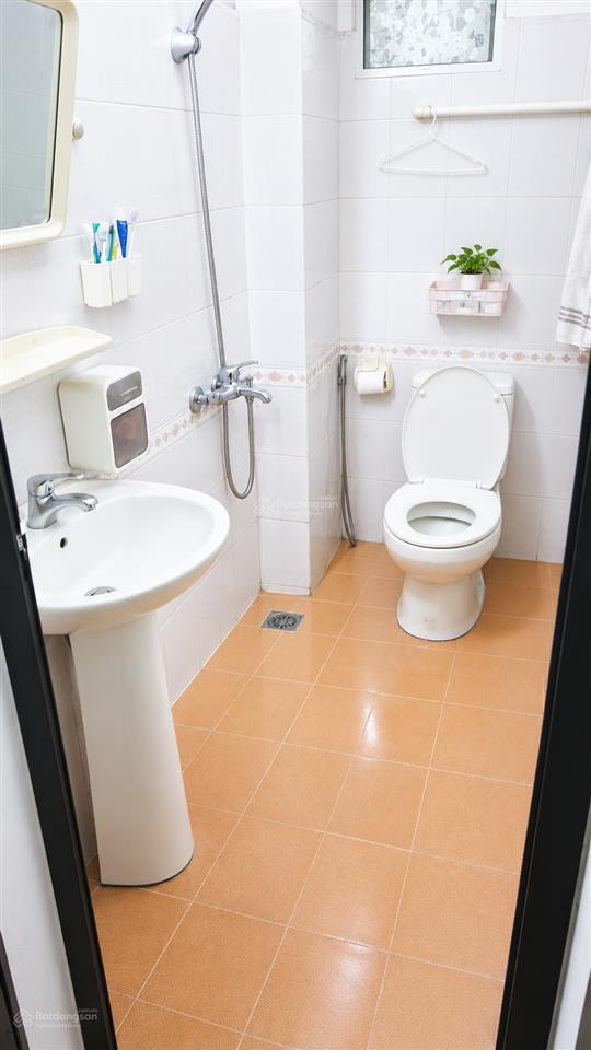 Bán nhà phố trương định 29m x 5 tầng. ngõ rộng kinh doanh đỉnh.  0902 120 *** hường. giá 8,5 tỷ