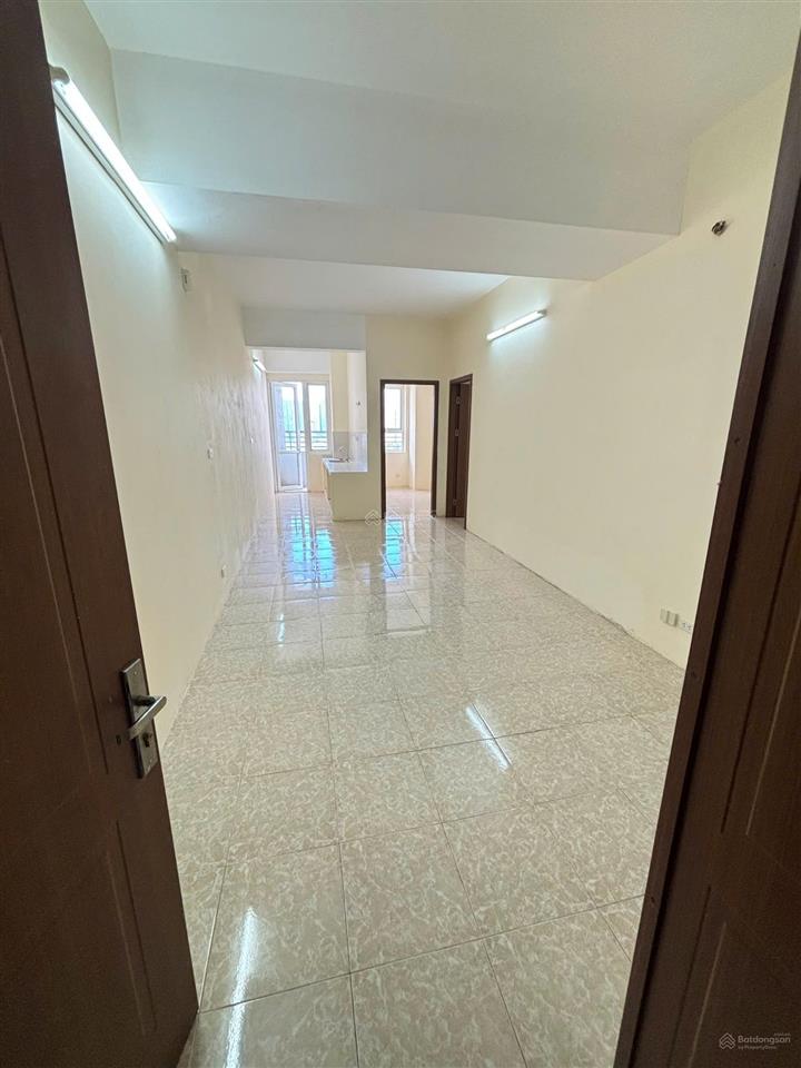 Bán gấp căn hộ chung cư 66m2 tại nam trung yên, mạc thái tổ.  0902 120 *** hường