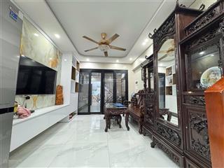 Bán nhà riêng tại nguyễn lương bằng, 9 tỷ, 29m2 5 tầng. gần phố nhà mới ở ngay 0902 120 *** hường