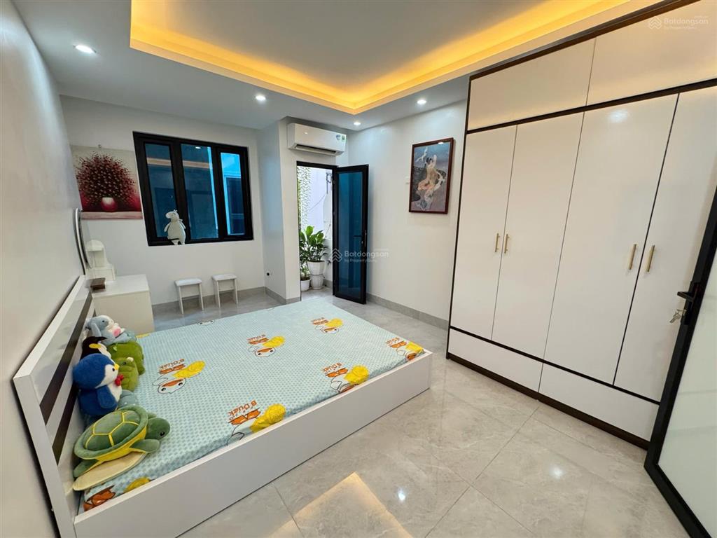 Bán nhà riêng tại nguyễn lương bằng, 9 tỷ, 29m2 5 tầng. gần phố nhà mới ở ngay 0902 120 *** hường