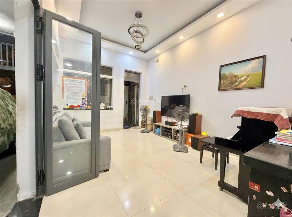 Cần bán gấp biệt thự mặt tiền đường số 7 ven sông sài gòn 120m2 4 tầng 17 tỷ