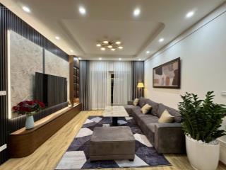 Cần bán căn hộ diện tích 90m2  2pn, 2wc, full nội thất  giá hợp lý hơn 8 tỷ   0889 946 ***