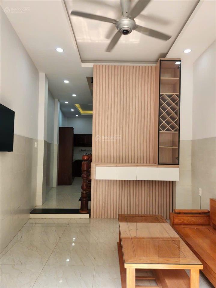 Bán nr 40m2 tại đường 1, tân thuận, 7,2 tỷ, đầy đủ nội thất, 4pn, 3wc