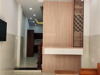 Cho thuê nr 300 nguyễn văn linh, tân thuận, 8 triệu, 48m2 giá cực chất
