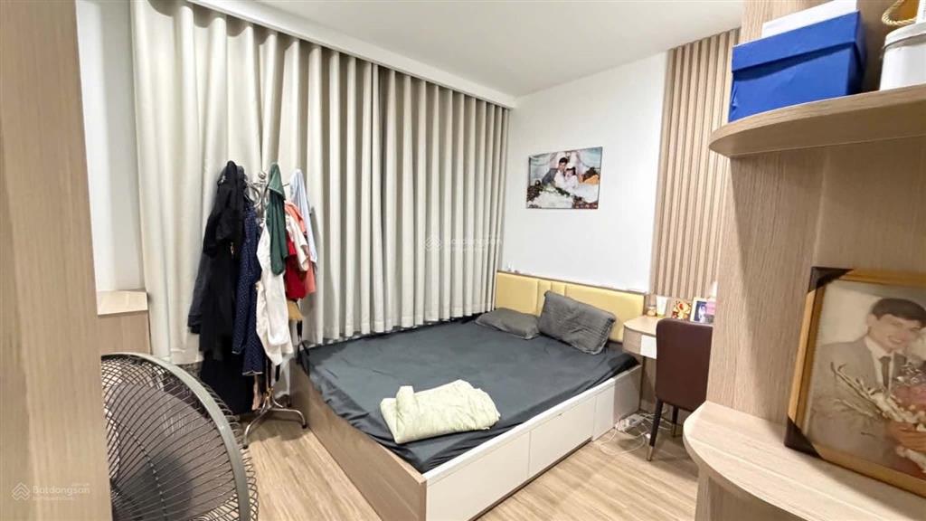 Chính chủ cần bán căn 3pn 75m2 tòa s201 tầng 2217 vinhomes smart .giá 5.5 tỷ bao phí