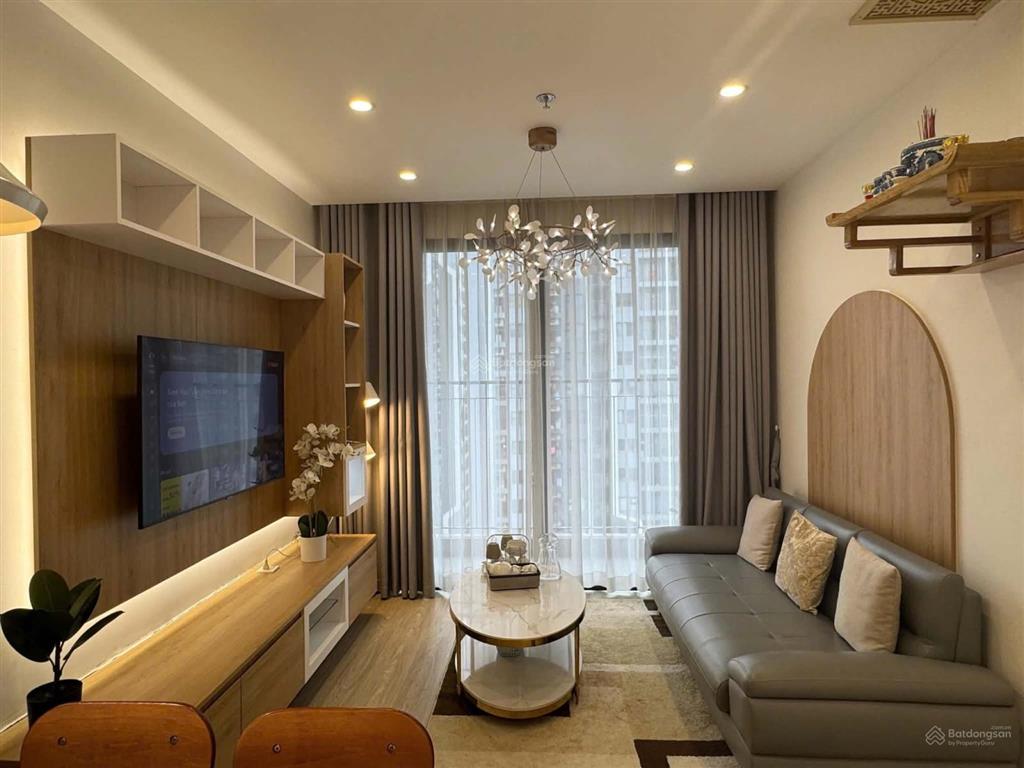Chính chủ cần bán căn 2pn 54m² tòa s205 tầng 2208a vinhomes smart city. giá 4 tỷ bao phí