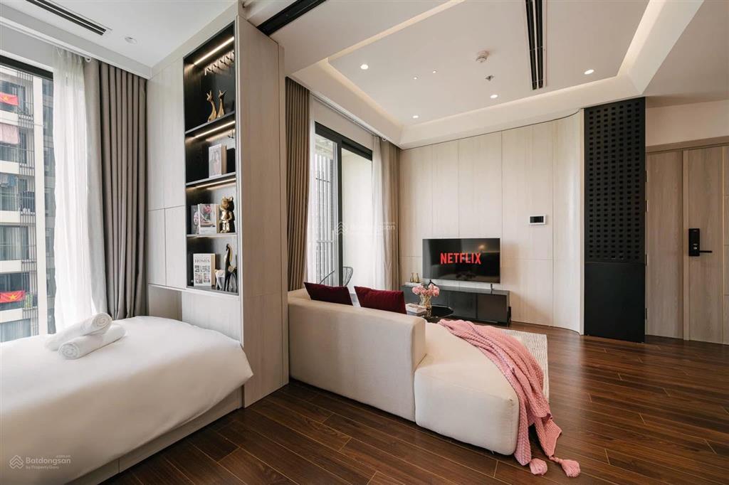 Chính chủ cần bán căn 2pn+ 63m2 tòa mas a tầng 2518 vinhomes smart .giá 6 tỷ bao phí