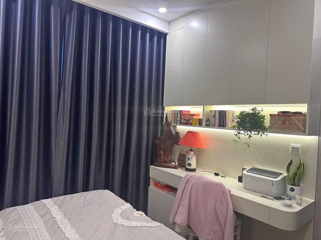 Chính chủ cần bán căn 3pn 73m2 tòa mas a tầng 2505a vinhomes smart .giá 7 tỷ bao phí