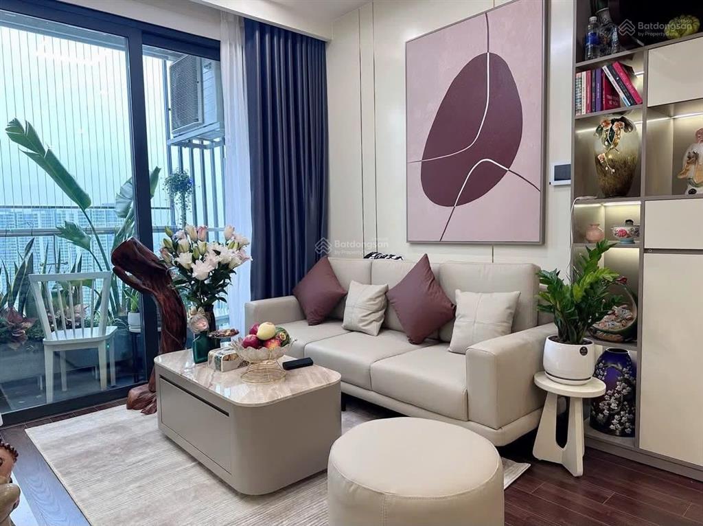 Chính chủ cần bán căn 3pn 73m2 tòa mas a tầng 2505a vinhomes smart .giá 7 tỷ bao phí