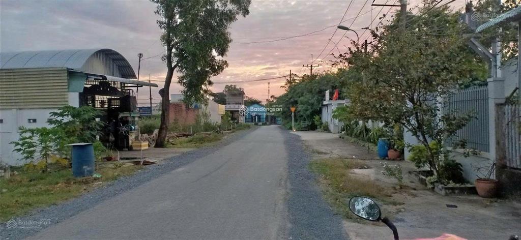 Cần bán đất mặt tiền đường lớn 5m*38m thổ cư 183m2,