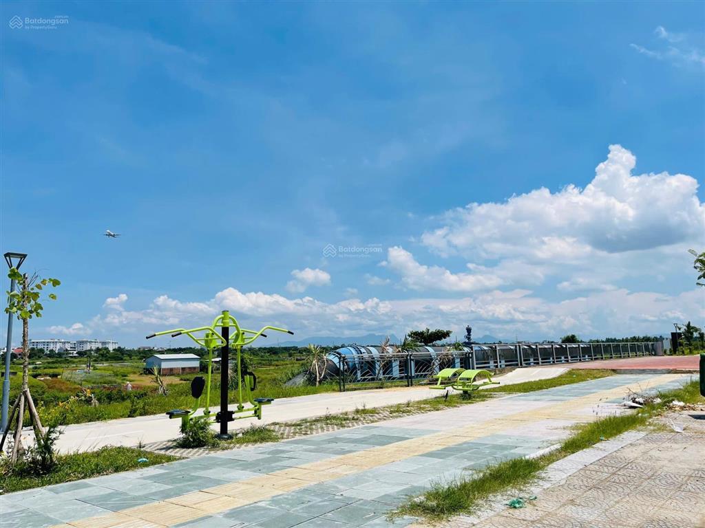 Siêu phẩm 300m2 mặt tiền thăng long giá bán trong tháng 8