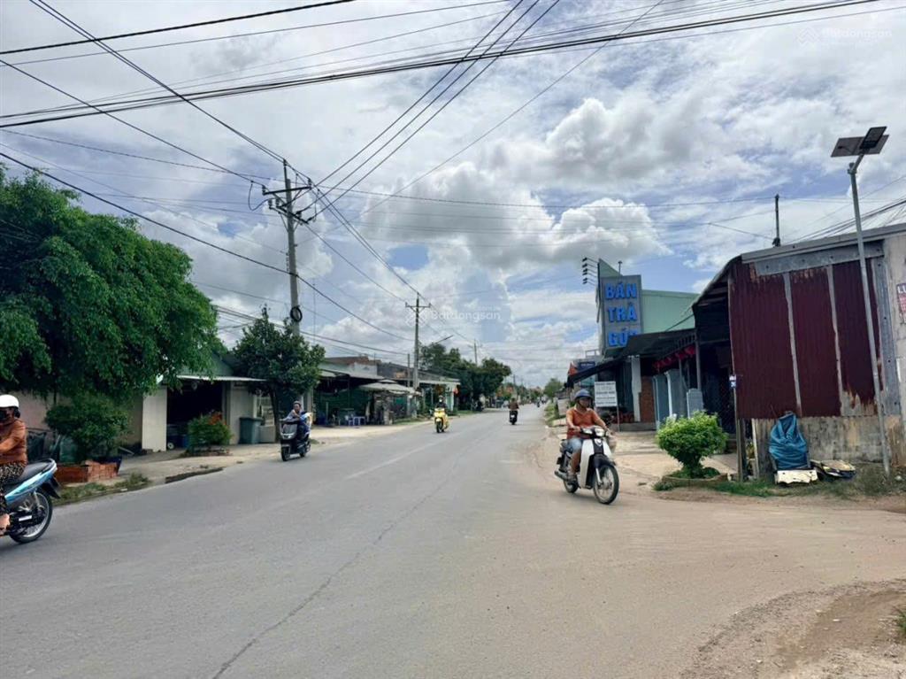 Cần bán đất full thổ cư, sổ hồng chính chủ tại xã phước thạnh, tây ninh