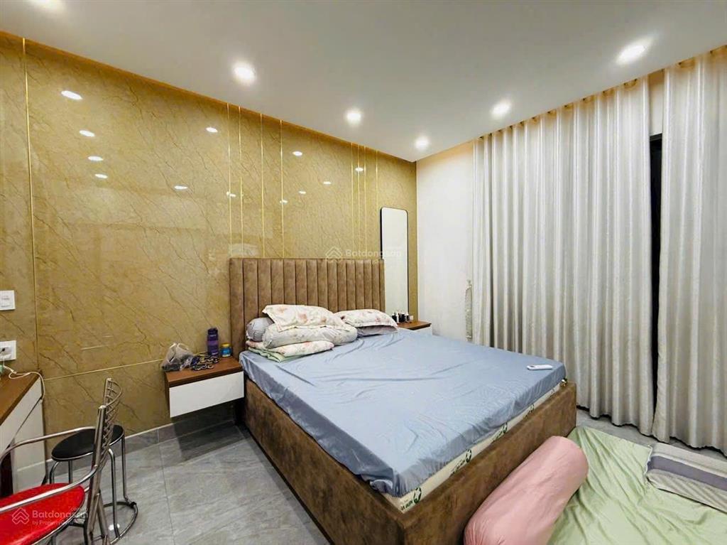 [ 7.5 tỷ ] bán nhà mặt tiền nguyễn du,gò vấp d.tích khủng 121.7m2, có sẵn hđ thuê 28tr/ tháng, shr