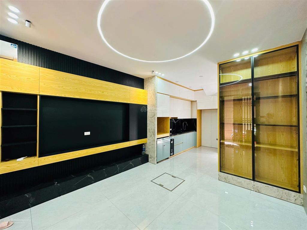 Nhà mới ngõ thoáng xuân la tây hồ 36m², 5 tầng, 10.8 tỷ, full nội thất, gần hồ tây  0962 113 ***
