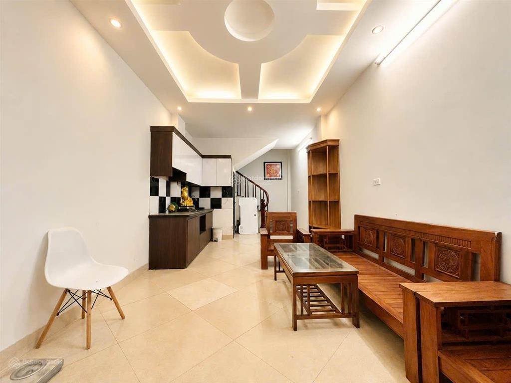 Nhà võ chí công ngõ thông 35m², 5 tầng, giá 8 tỷ 1  nhà đẹp ở ngay  gần hồ tây  0962 113 ***