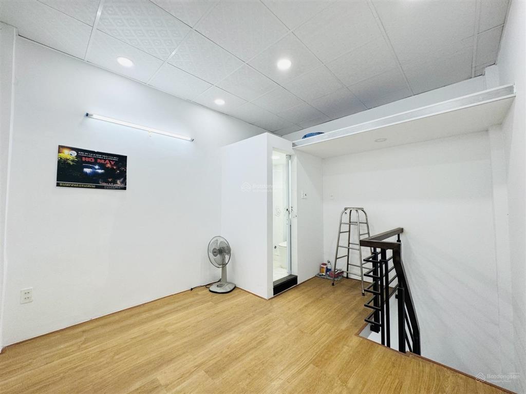 Bán nr đẹp xuất sắc 15m2, 2pn, 2wc tại 7, thành thái, 2,65 tỷ