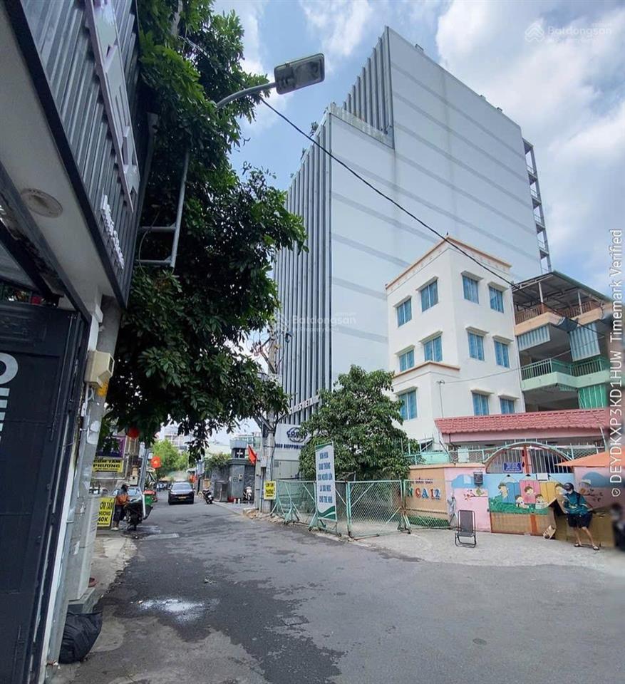 #phú nhuận  biệt thự có sân vườn, hồ bơi 600m2  luxury 3 tầng, 7pn wc riêng  nt full gỗ sồi đỏ