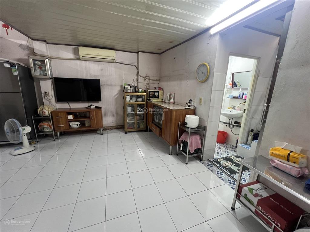 Bán nhà riêng tại 87 đinh tiên hoàng, 2pn, 2wc, 3,6 tỷ, 36m2, đẹp, nhiều tiện ích