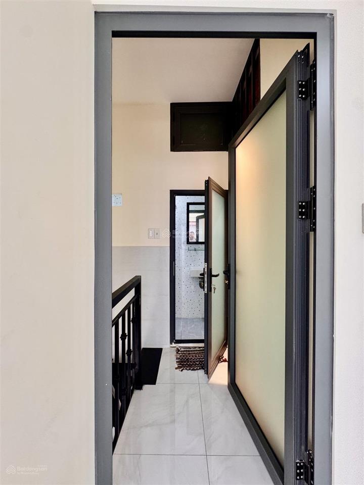 Bán np tại 11, bình thạnh, hcm giá 4,9 tỷ, diện tích 20m2, 2pn, 2wc