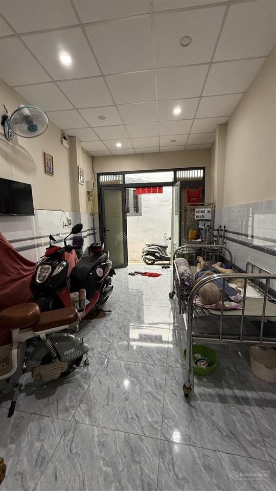 Bán nhà 35m², 3,27 tỷ tại 974 lò gốm, p. bình tiên, tp.hcm
