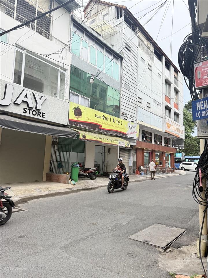 Bán nhà riêng tại 565, nguyễn đình chiểu, bàn cờ, 8 tỷ vnd, 41 m²
