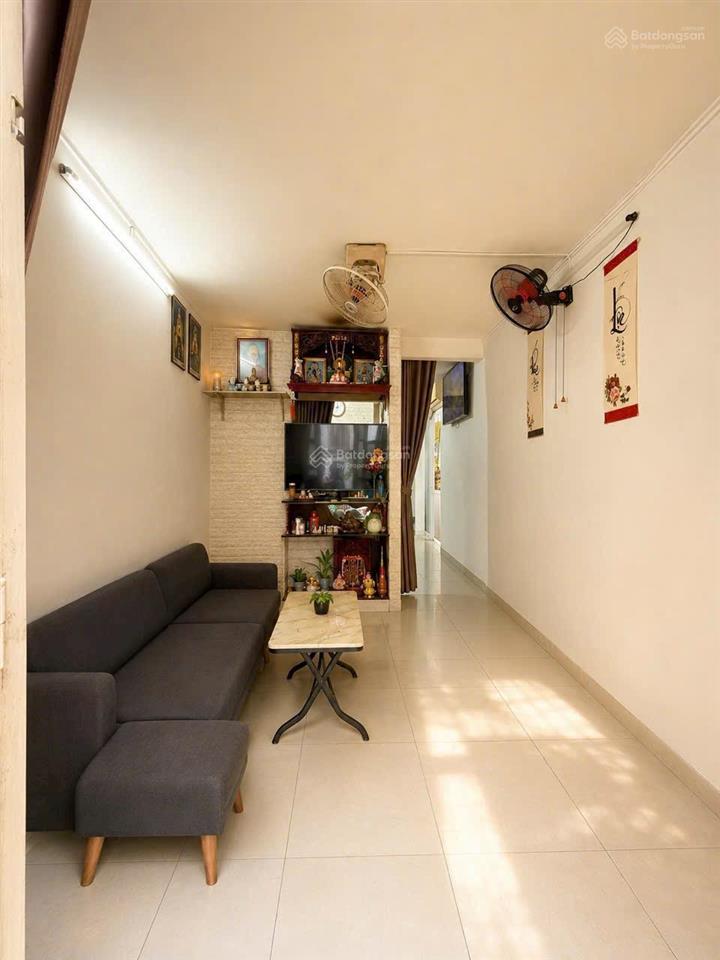 Bán nr đẹp giá cực chất tại 57 trần văn đang, 5,9 tỷ, 56m2