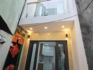 Nhà mới  2 tầng  cách hẻm xe hơi 5 căn nhà  2.99 tỷ còn bớt.