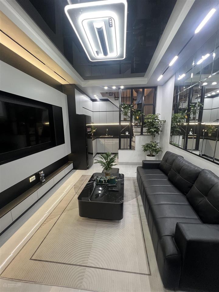 Giảm sốc! phố vip đặng tiến đông, ô tô đỗ cửa, ngõ thông, kd sầm uất, nhà mới, ful nội thất, 30m*5t