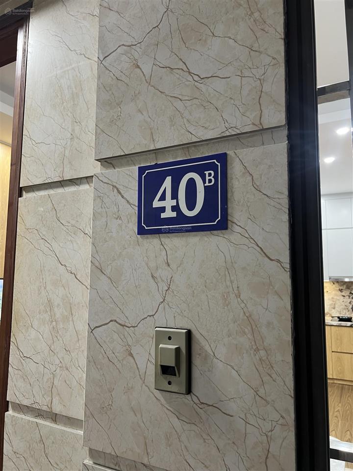 Chính chủ! bán nhà 40 ngõ 191 phạm văn đồng, 34m*5t*giá 8,5t, ful nội thất,cách ô tô tránh 15m, ở v