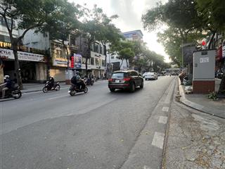 Giảm sốc! 9,2t(ctl)46m2*6t, nhà mới, thang máy ful nội thất, phố hào nam, gần phố, ngõ thông, ở vip