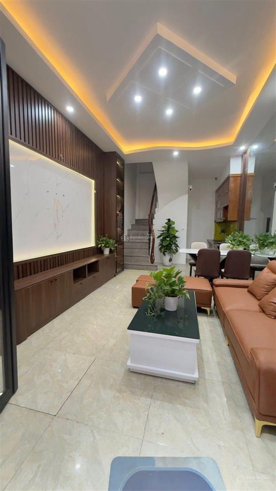 Chỉ 8,5t38m²*6t phố nguyễn lương bằng, nội thất ful, 15m ra ô tô tránh, ngõ thông thẳng, ở vip.