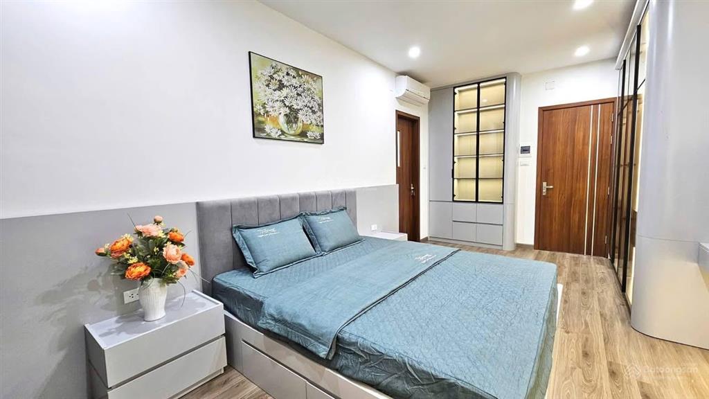 Giảm sốc phố chùa bộc, chỉ 8,8 tỷ(có tl) 40m2*5t, ôtô đỗ cửa, dân xây 2 thoáng, ful nội thất, ở vip