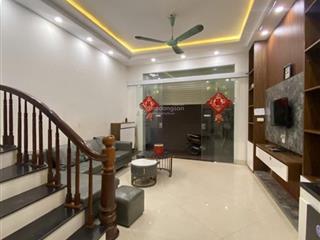 Hiếm có! chỉ 6,9tỷ(có tl) 40m2*5t, nội thất ful, 30m râ ô tô ngõ thông, đường láng, kdvp, spa ở vip