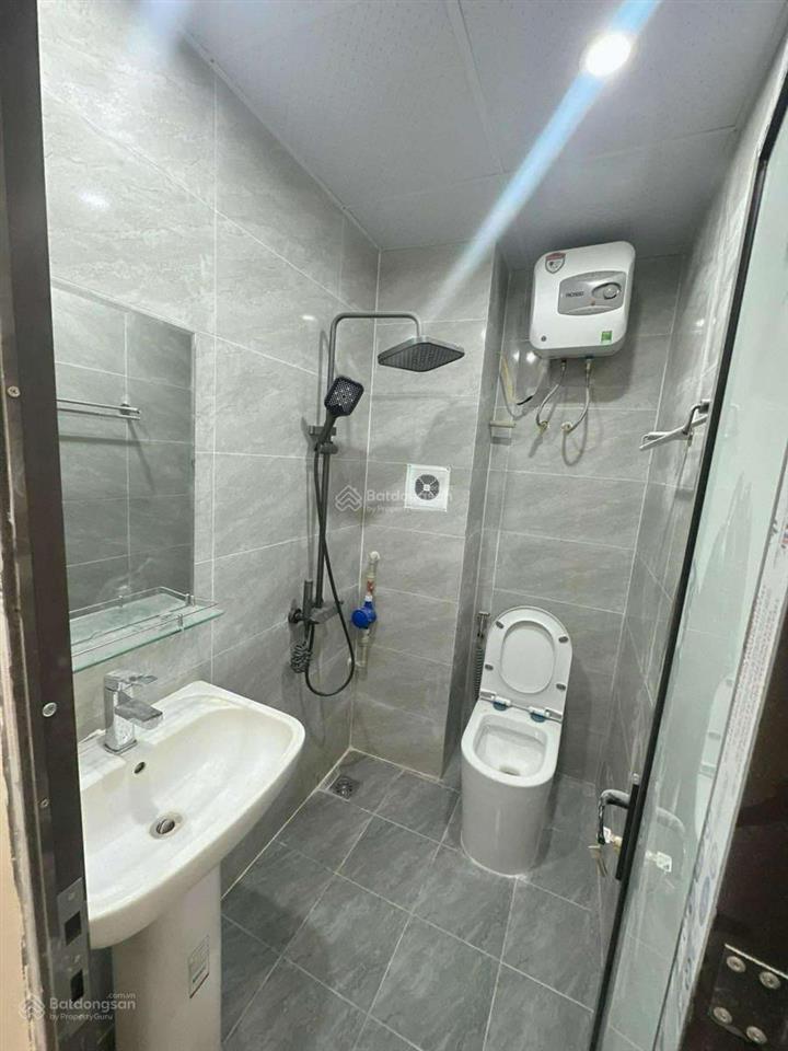 Siêu rẻ, 7,4tỷ(có tl) 48m2*5t, la thành nhà mới, ful nội thất, gần ôtô, ngõ thông, công năng đ đủ